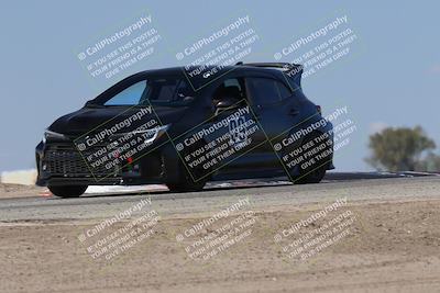 media/Oct-04-2025-OnGrid (Sat) [[44bd565ffa]]/Green Group/Grapevine/